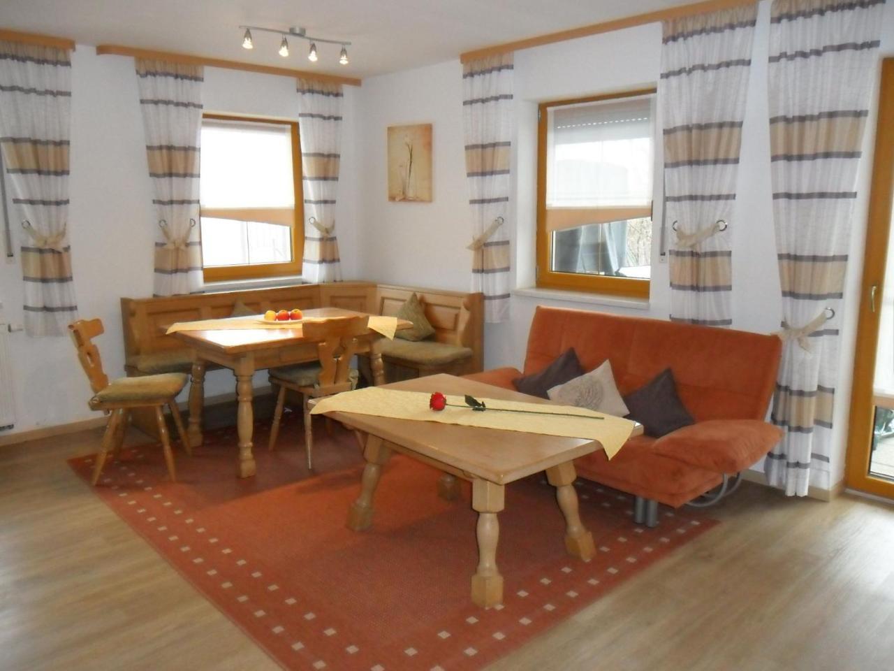 Holiday Flat With Swimming Pool In Prackenbach 菲希塔赫 外观 照片